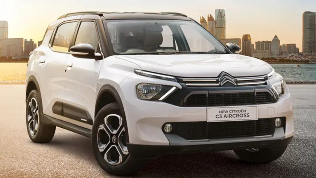 MS धोनी ने दिखाई Citroen C3X की झलक – लॉन्च से पहले जानिए क्या है खास